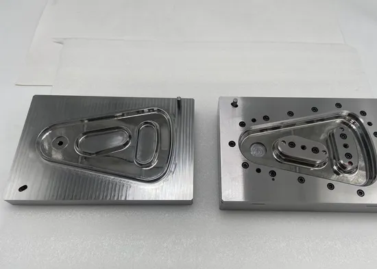 OEM/ODM Customized Metal Parts CNC Machining Machine Milling Stamping Part Mould 
