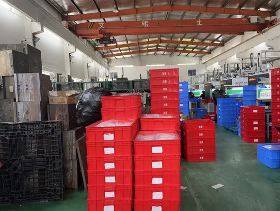 Precision Progressive Plastic Mould/Mold/Tool for Medical Apparatus Parts Moulding 